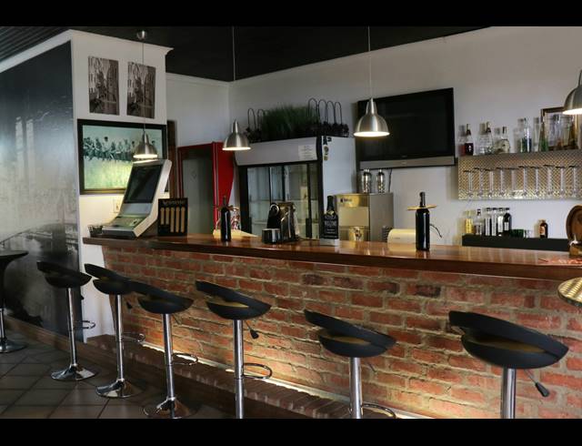 830M² BUSINESS FOR SALE IN HEIDELBERG CENTRAL